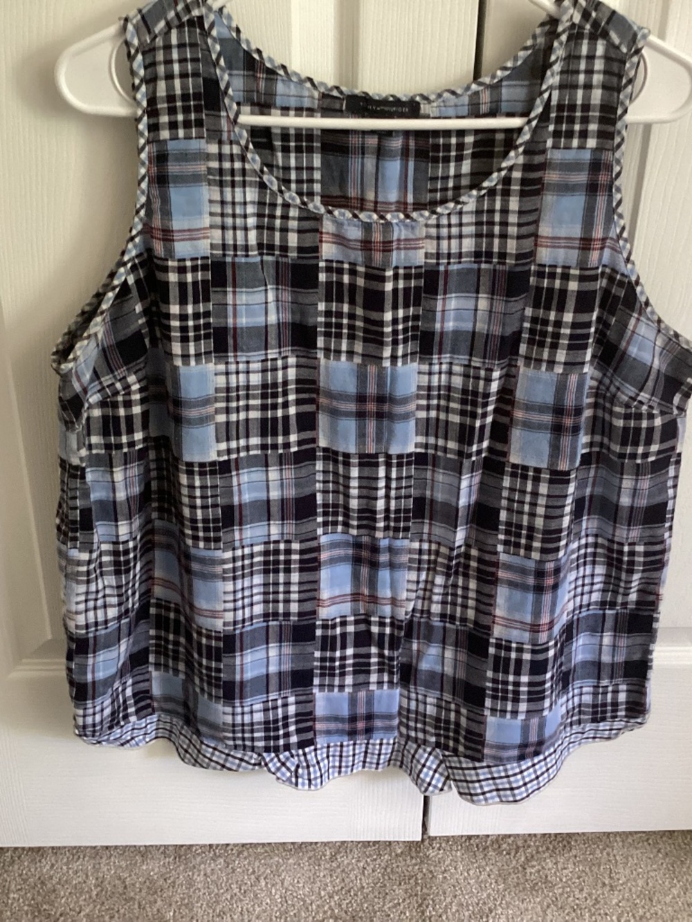 Ladies Tommy Hilfiger Sleeveless Blue Multicolor Patchwork Top Size XL